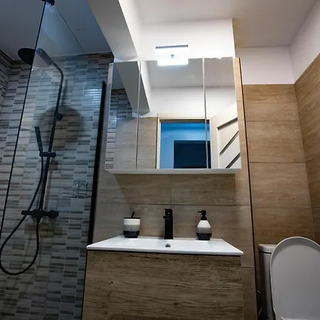 Apartament Natalia Tîrgu Ocna Exterior foto